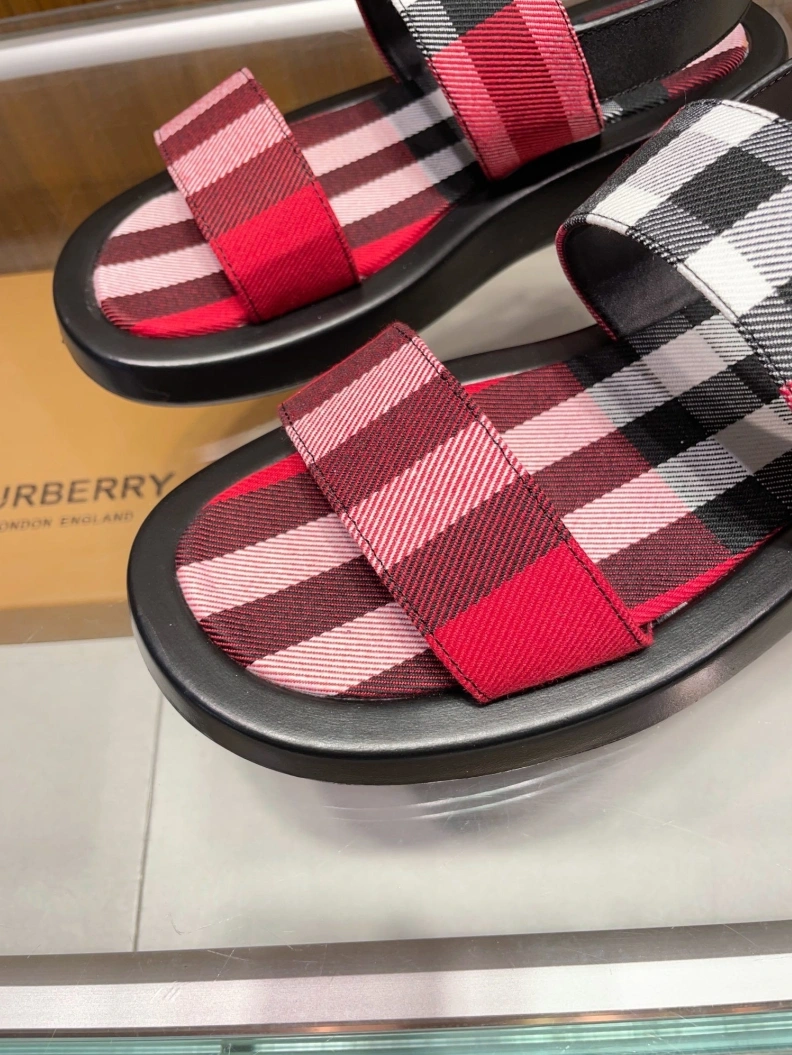 StreetReady Bxrbxrry Slippers 114599