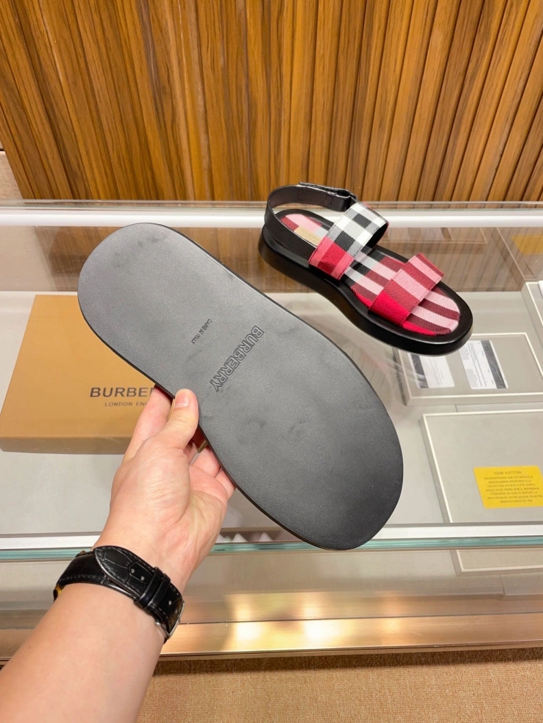 StreetReady Bxrbxrry Slippers 114599