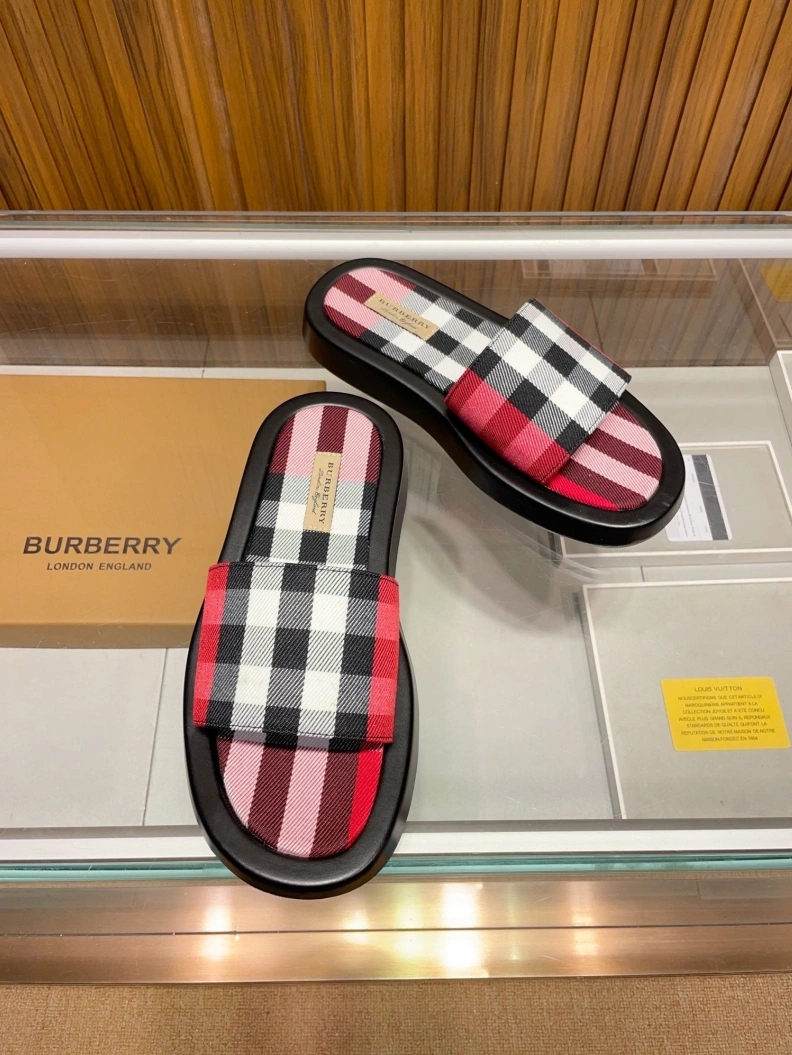 Bxrbxrry Slippers Flexible 114589