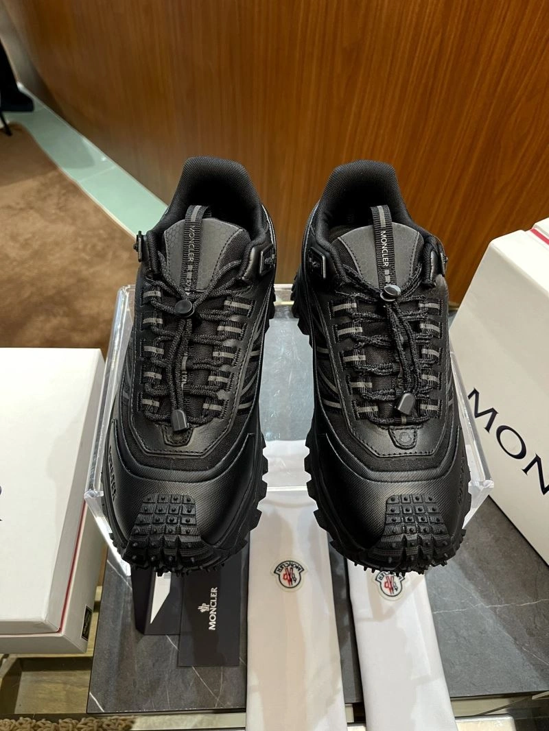 Compact Mxnclxr Sneakers 197712