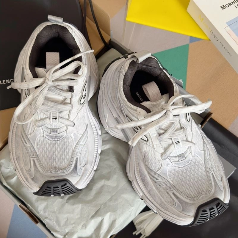 Resilient Bxlxnciaga Sneakers 110356
