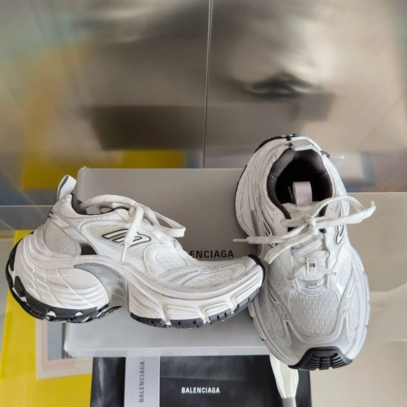Resilient Bxlxnciaga Sneakers 110356