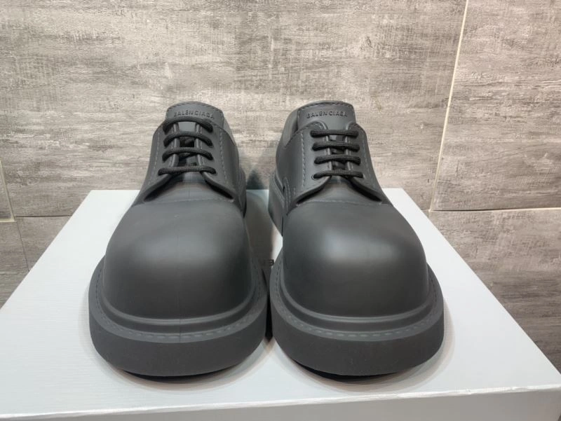 Elegant Bxlxnciaga Leather Shoes 110365