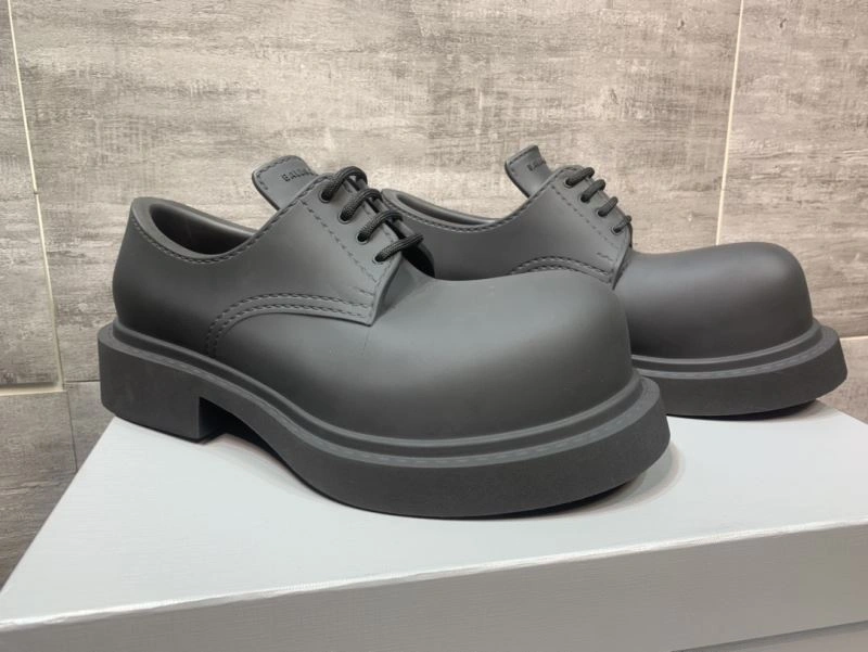 Elegant Bxlxnciaga Leather Shoes 110365