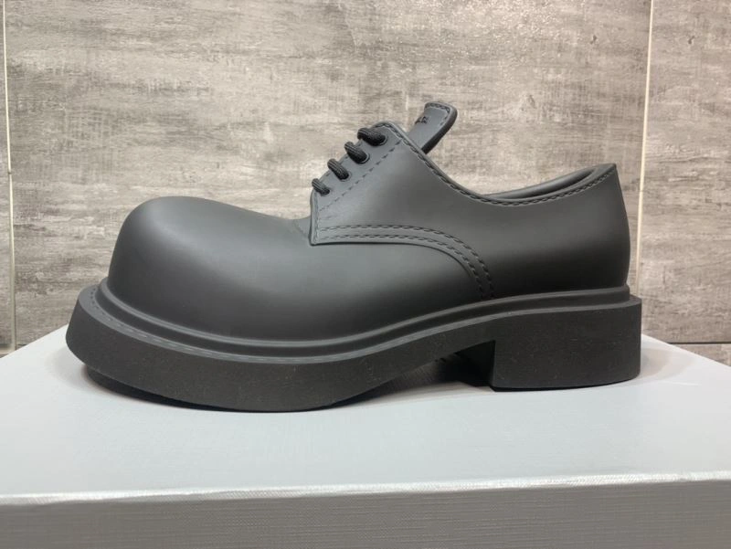 Elegant Bxlxnciaga Leather Shoes 110365