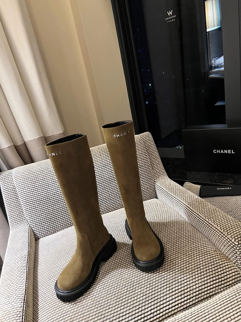 Trendsetting Chxnxl Boots 127819
