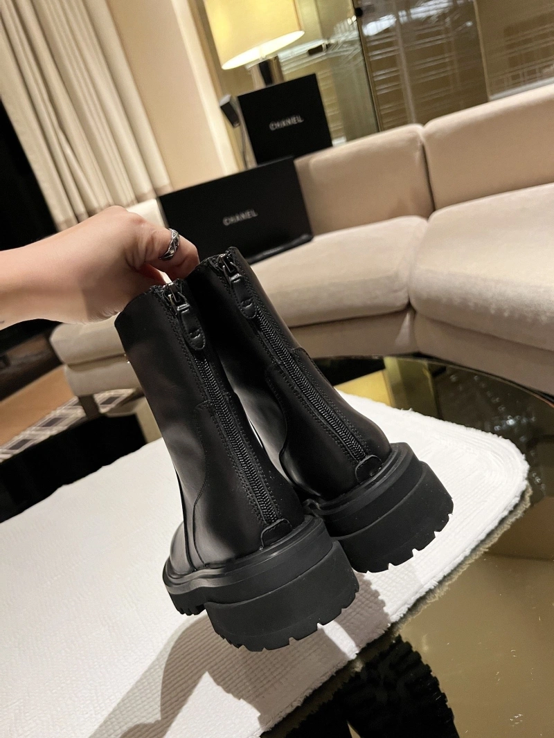 Sleek Chxnxl Boots 127814