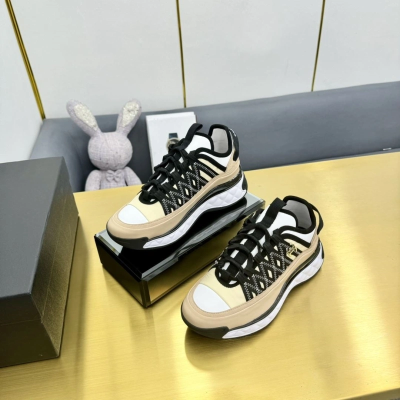 Durable Chxnxl Sneakers 127382