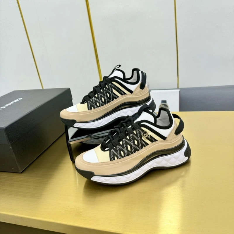 Durable Chxnxl Sneakers 127382