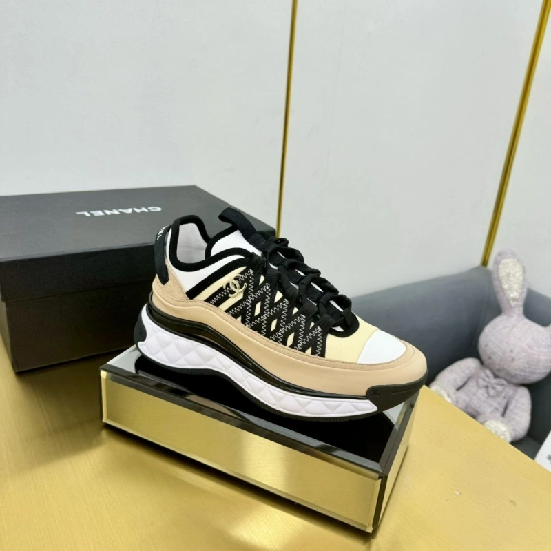 Durable Chxnxl Sneakers 127382