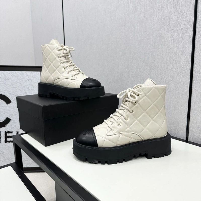 Chxnxl Boots Compact 127812