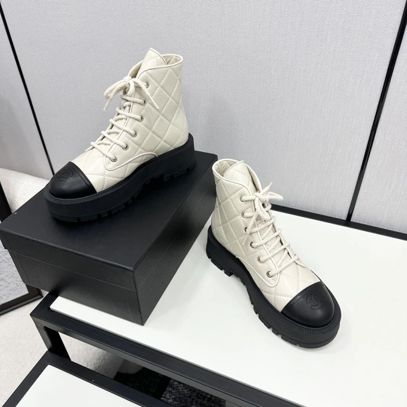 Chxnxl Boots Compact 127812