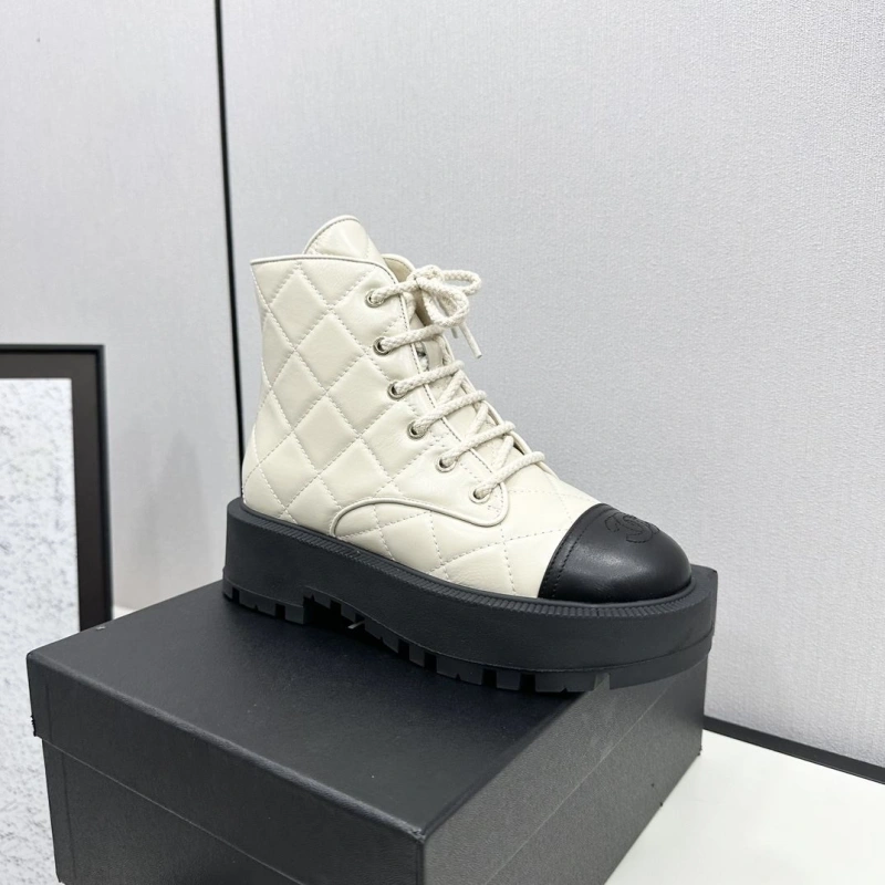 Chxnxl Boots Compact 127812