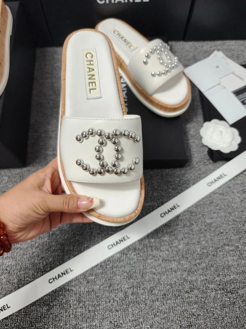 Soft Chxnxl Slippers 127452