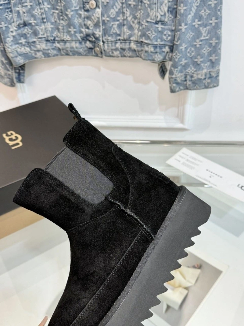 UGX Boots Bold 228690