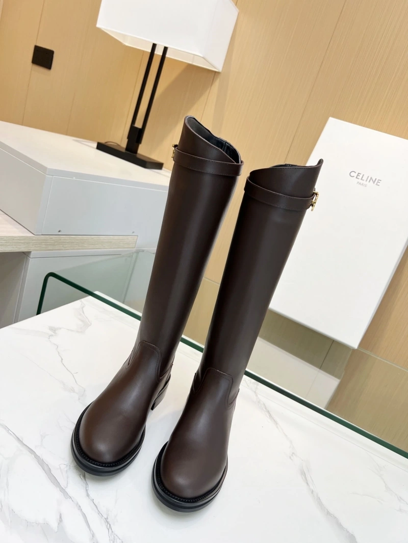 Cozy Cxlxne Boots 116678