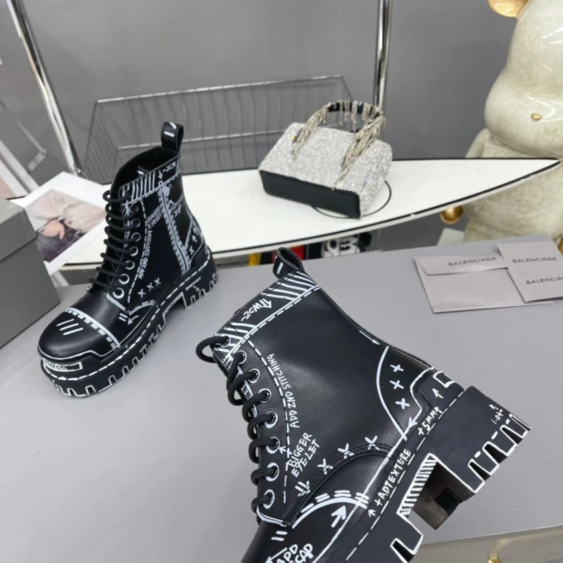 Durable Bxlxnciaga Boots 109865