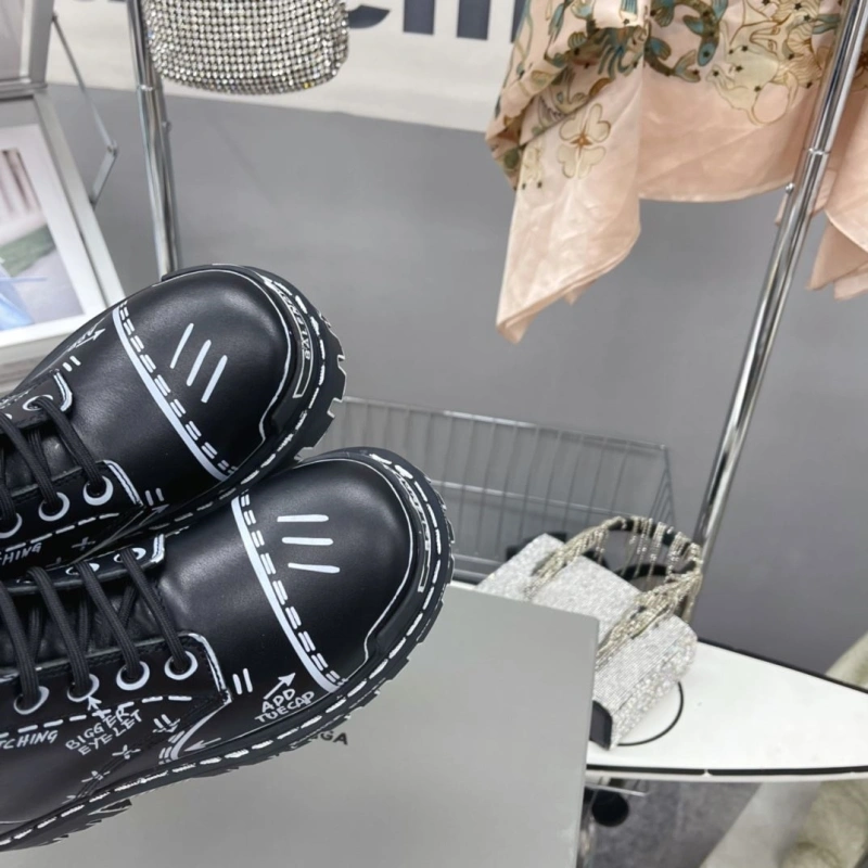 Durable Bxlxnciaga Boots 109865