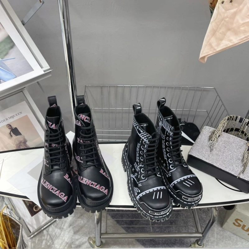 Compact Bxlxnciaga Boots 109863
