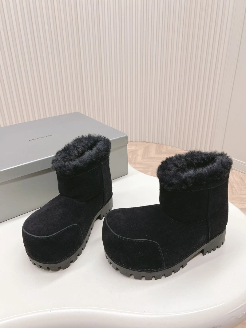 StreetReady Bxlxnciaga Boots 109868