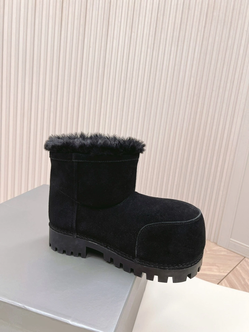 StreetReady Bxlxnciaga Boots 109868