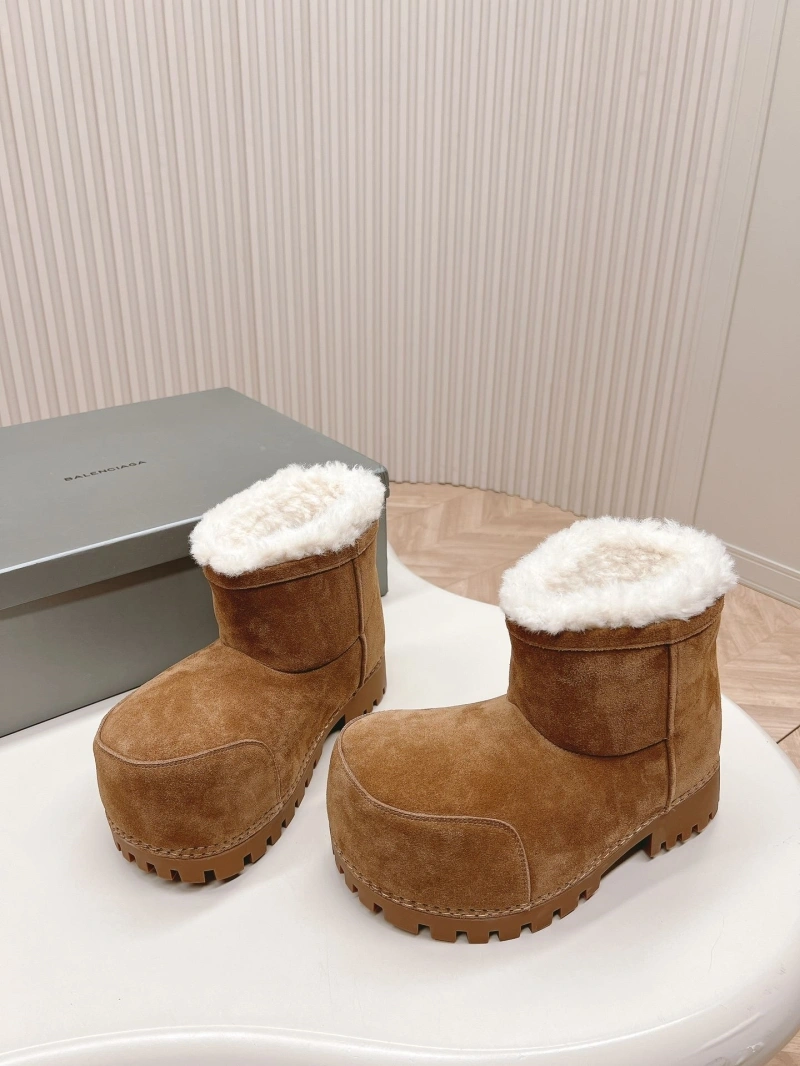 Stylish Bxlxnciaga Boots 109875