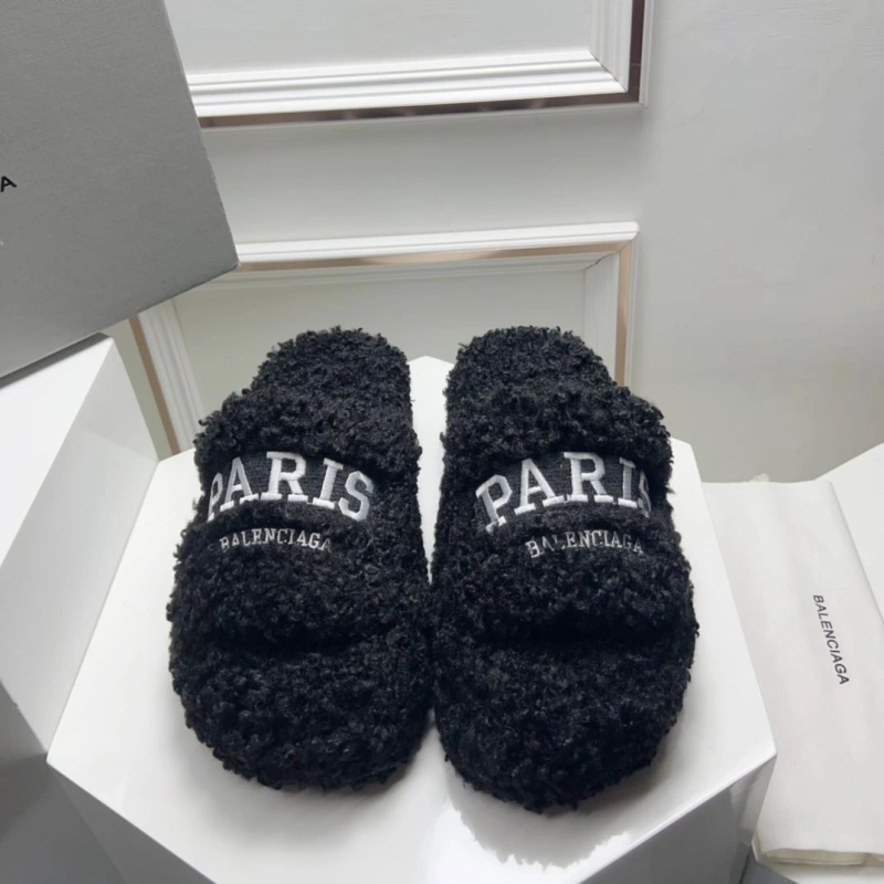 Elegant Bxlxnciaga Slippers 109845