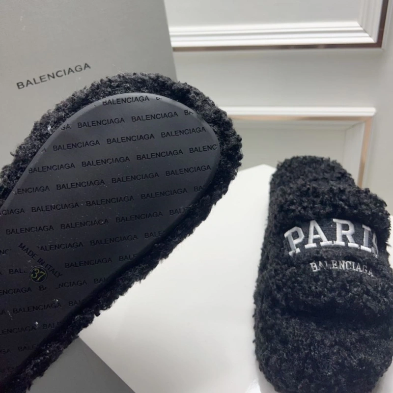 Elegant Bxlxnciaga Slippers 109845
