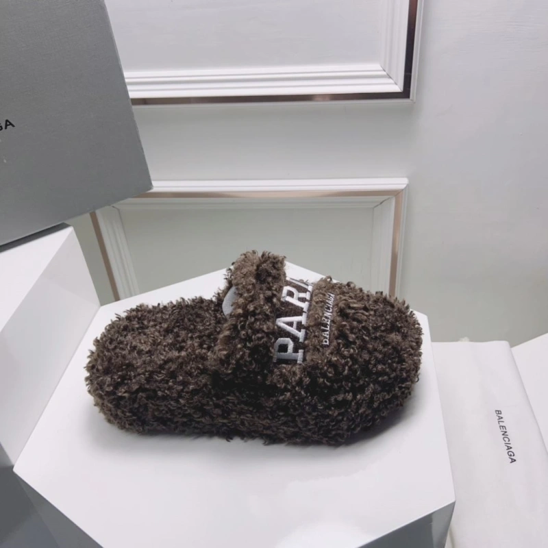 Fashionable Bxlxnciaga Slippers 109849