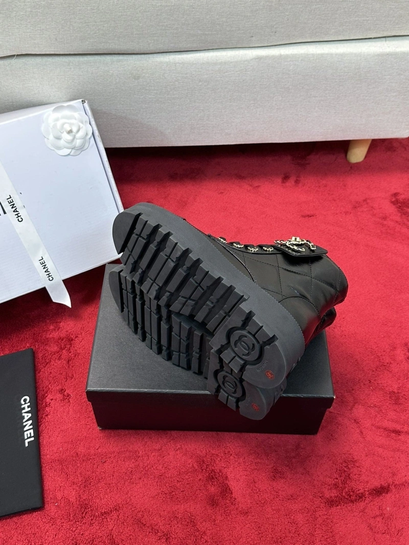 Chxnxl Boots ModernLook 127756