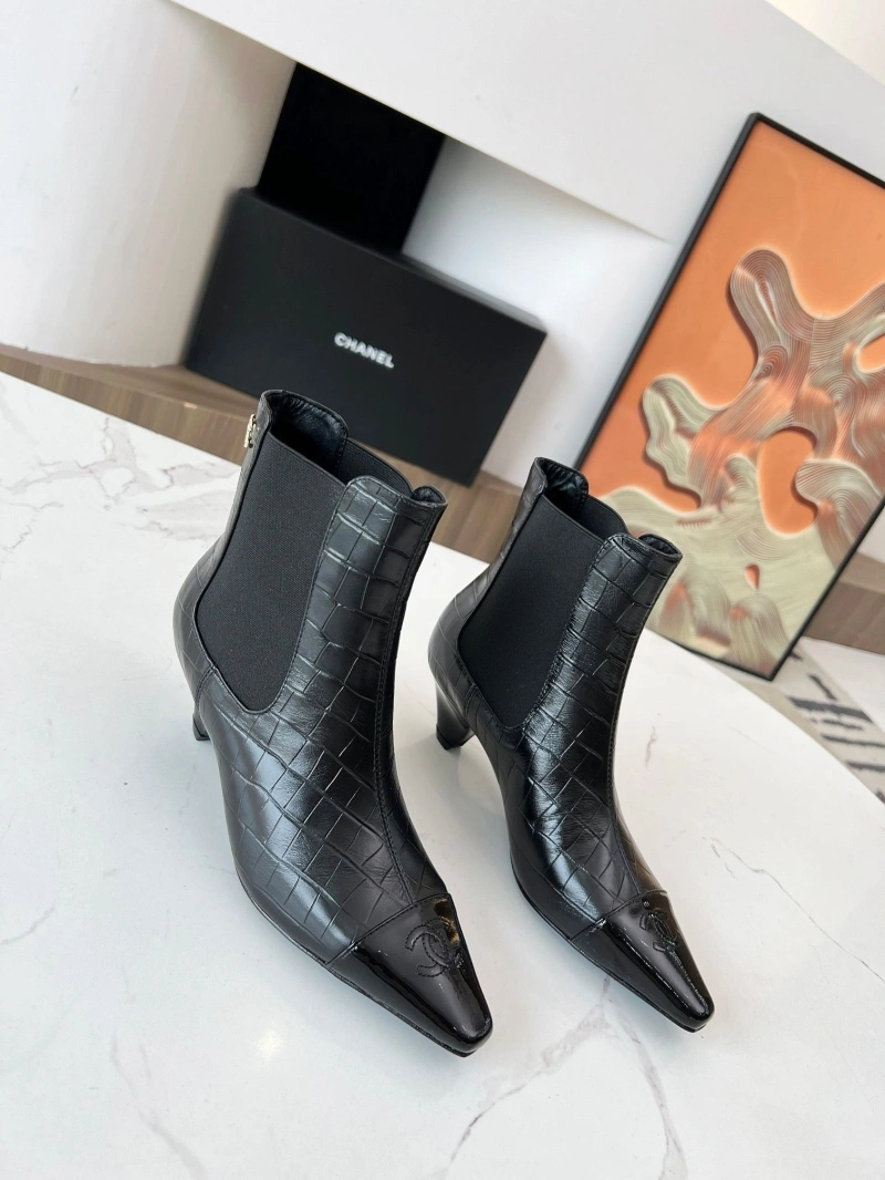 Flexible Chxnxl Boots 127745