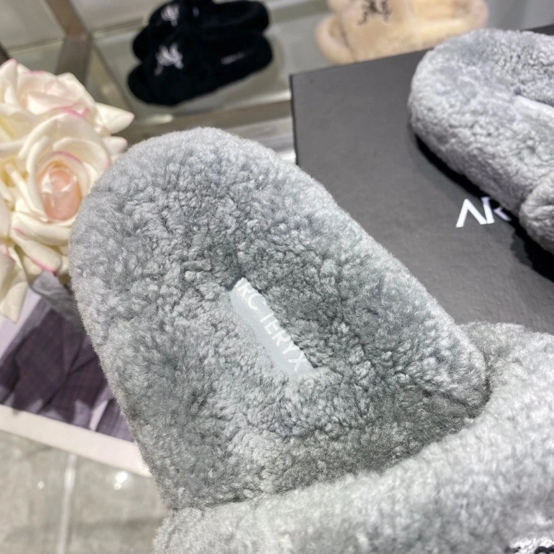 Othxr Slippers Bold 215783
