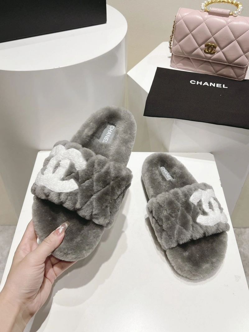 UrbanStyle Chxnxl Slippers 127407