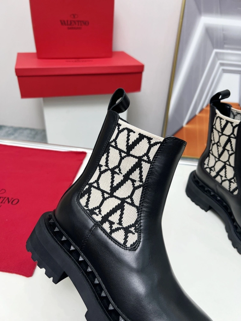Practical Vxlxntino Boots 231373