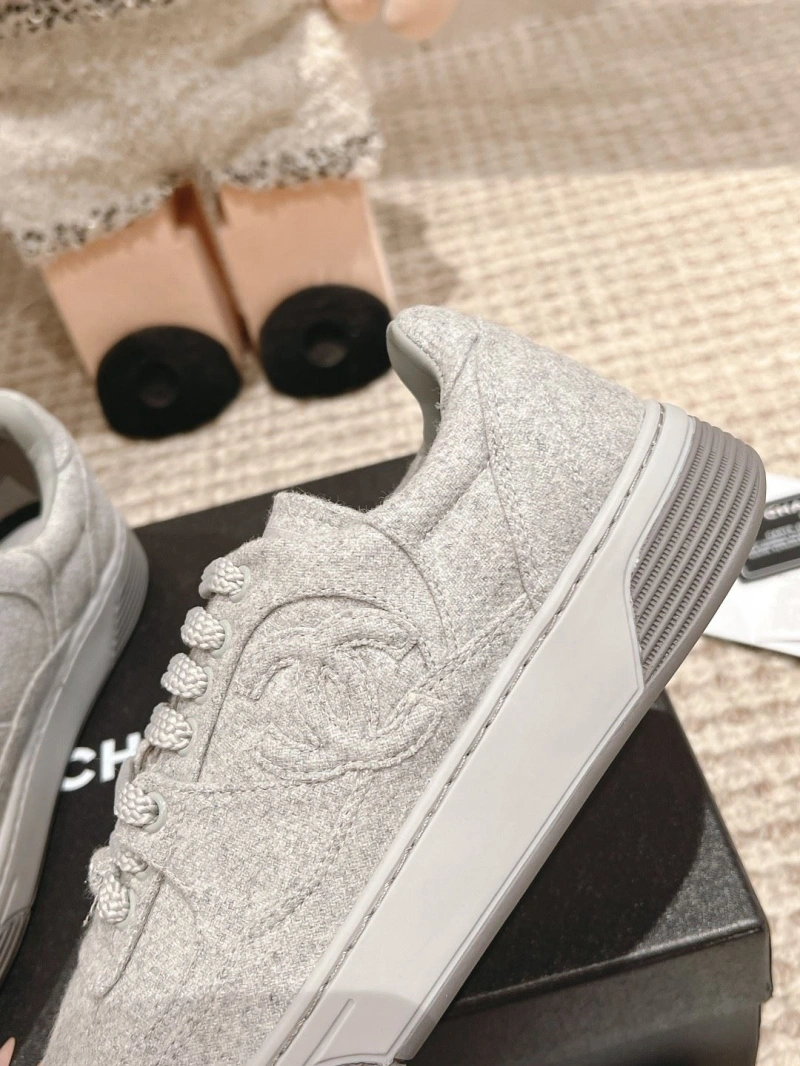 Practical Chxnxl Sneakers 127388