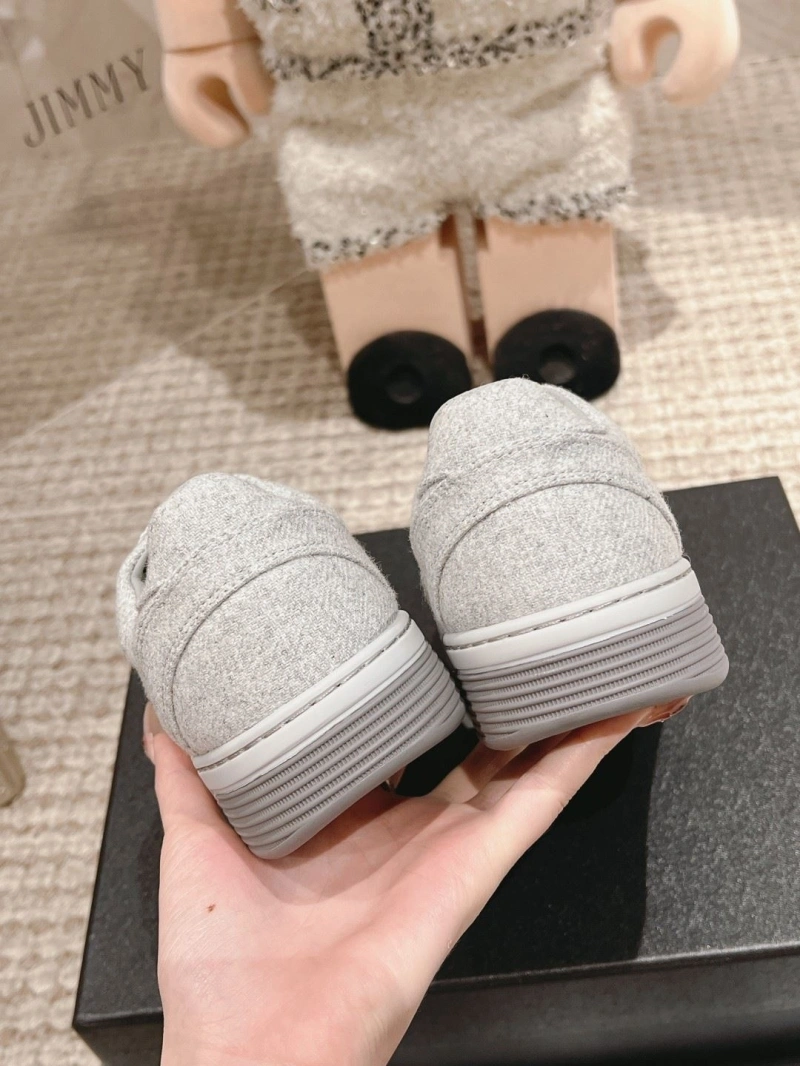 Practical Chxnxl Sneakers 127388