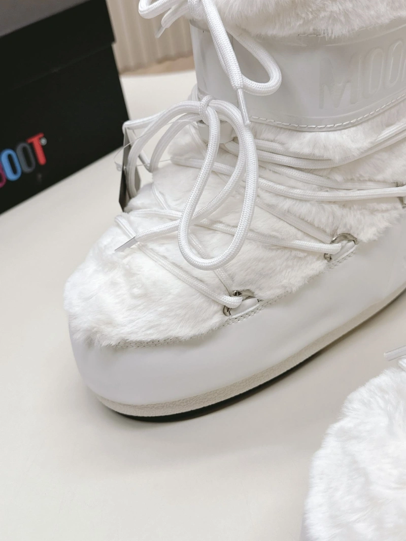 Comfortable UGX Boots 228682