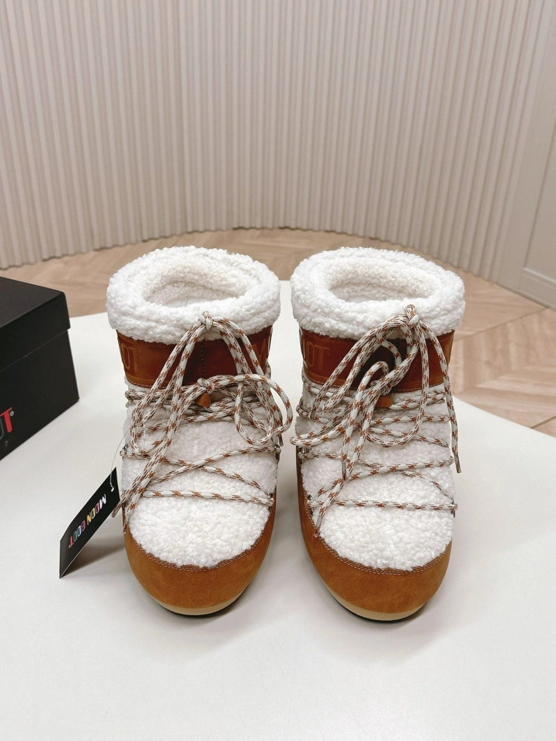 Comfortable UGX Boots 228681