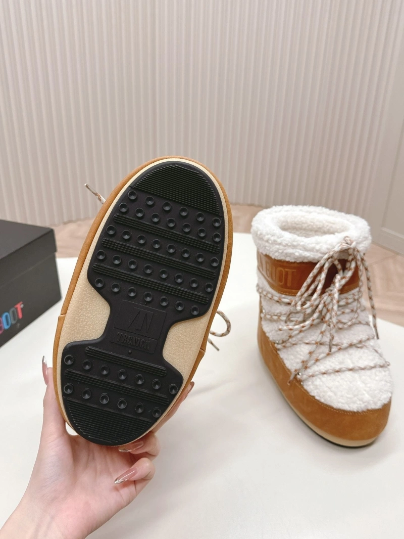 Comfortable UGX Boots 228681