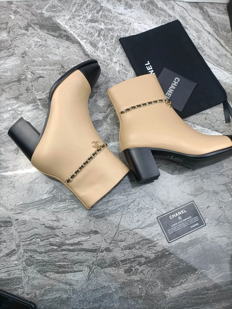 Classic Chxnxl Boots 127724