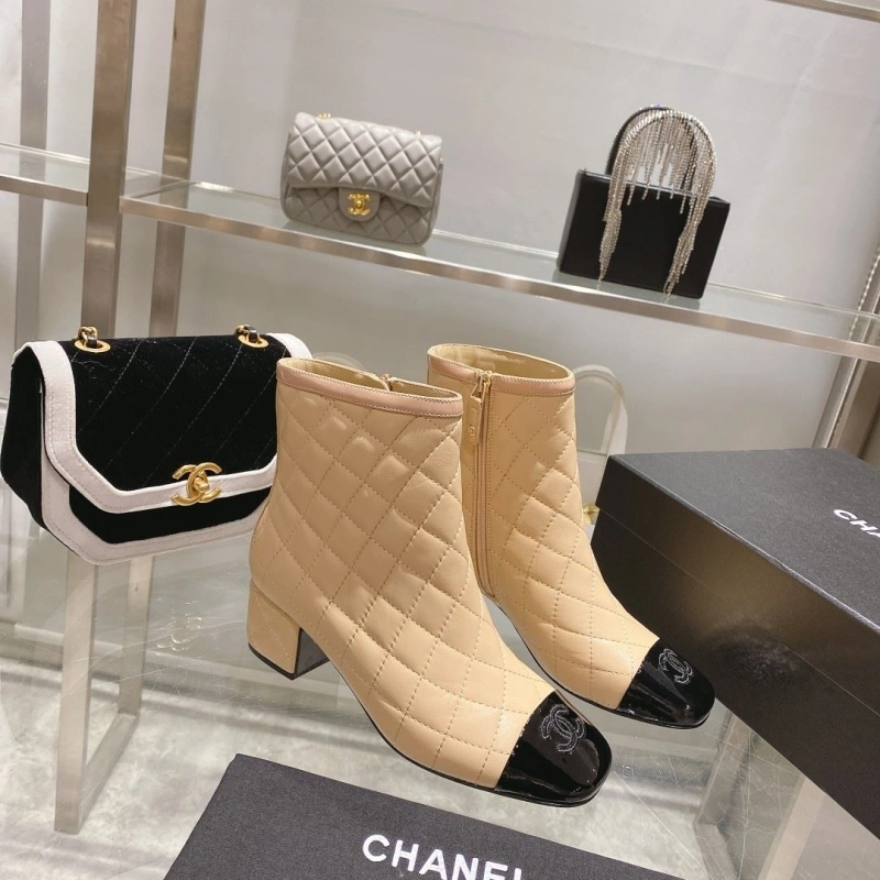 EyeCatching Chxnxl Boots 127721