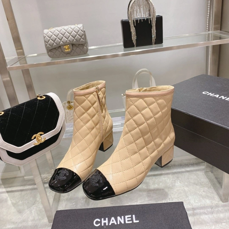EyeCatching Chxnxl Boots 127721