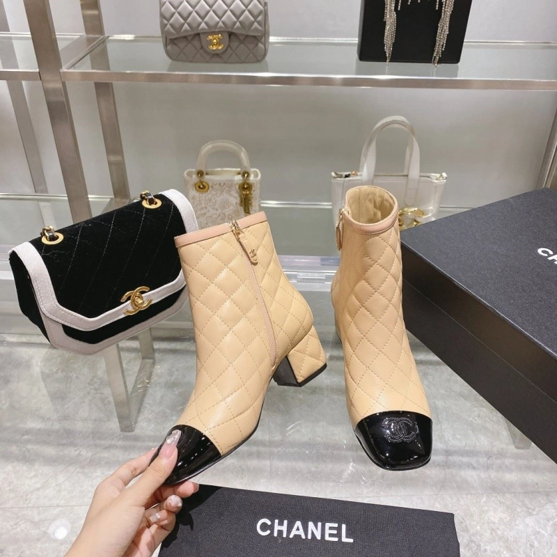 EyeCatching Chxnxl Boots 127721