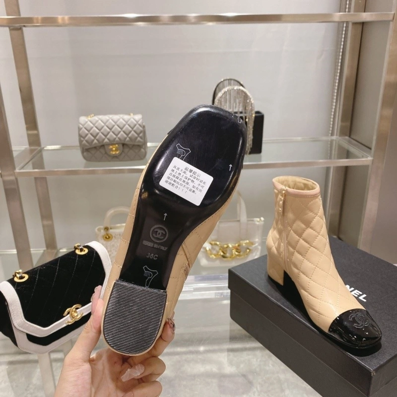 EyeCatching Chxnxl Boots 127721
