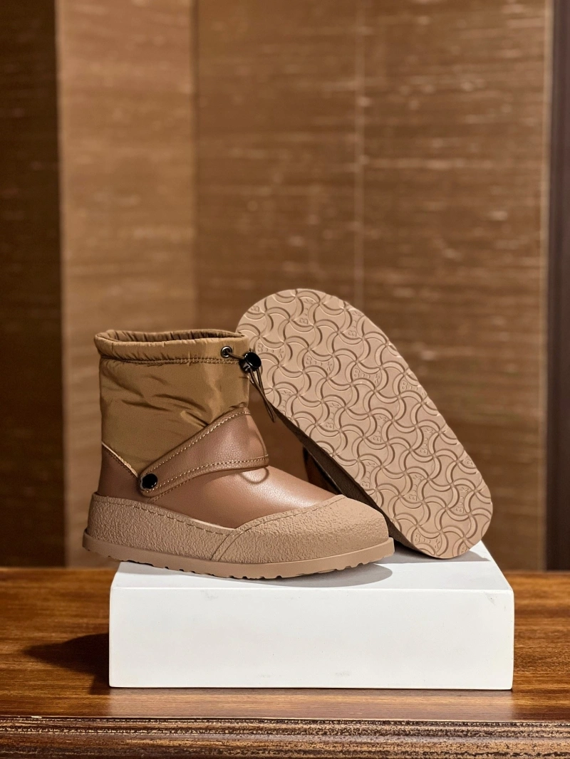 UGX Boots Trendsetting 228686