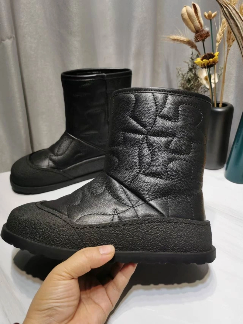 WellDesigned UGX Boots 228643