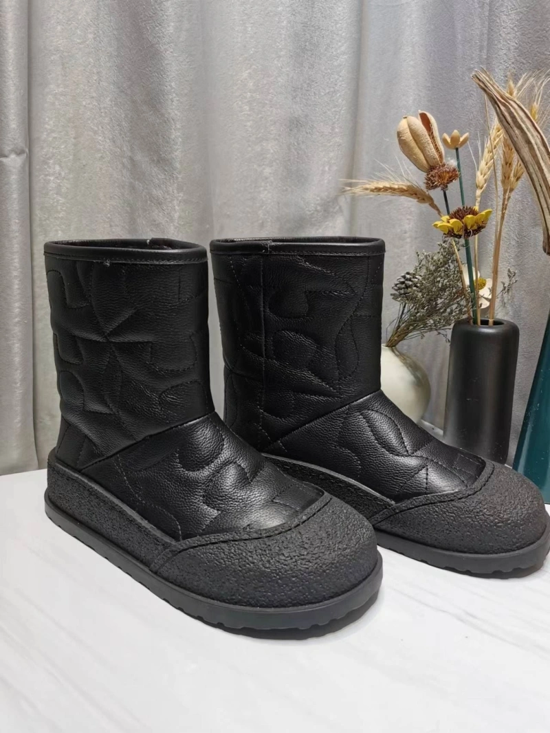 WellDesigned UGX Boots 228643