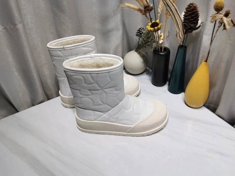 UGX Boots WellDesigned 228653