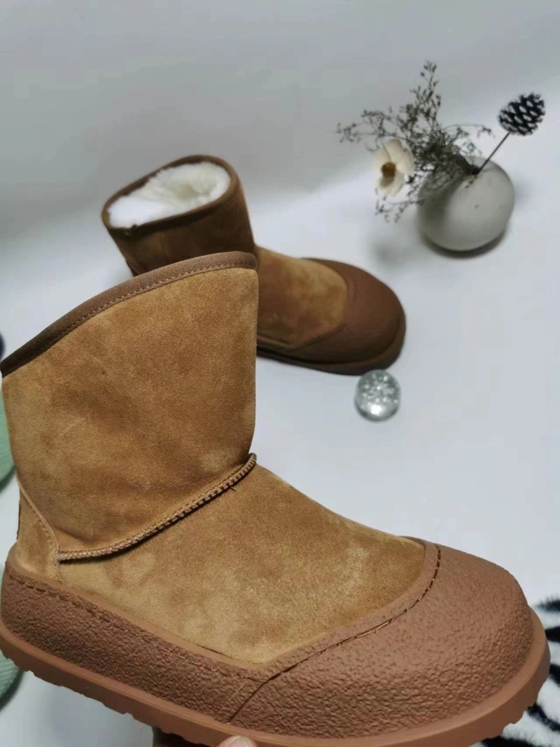 HighQuality UGX Boots 228662