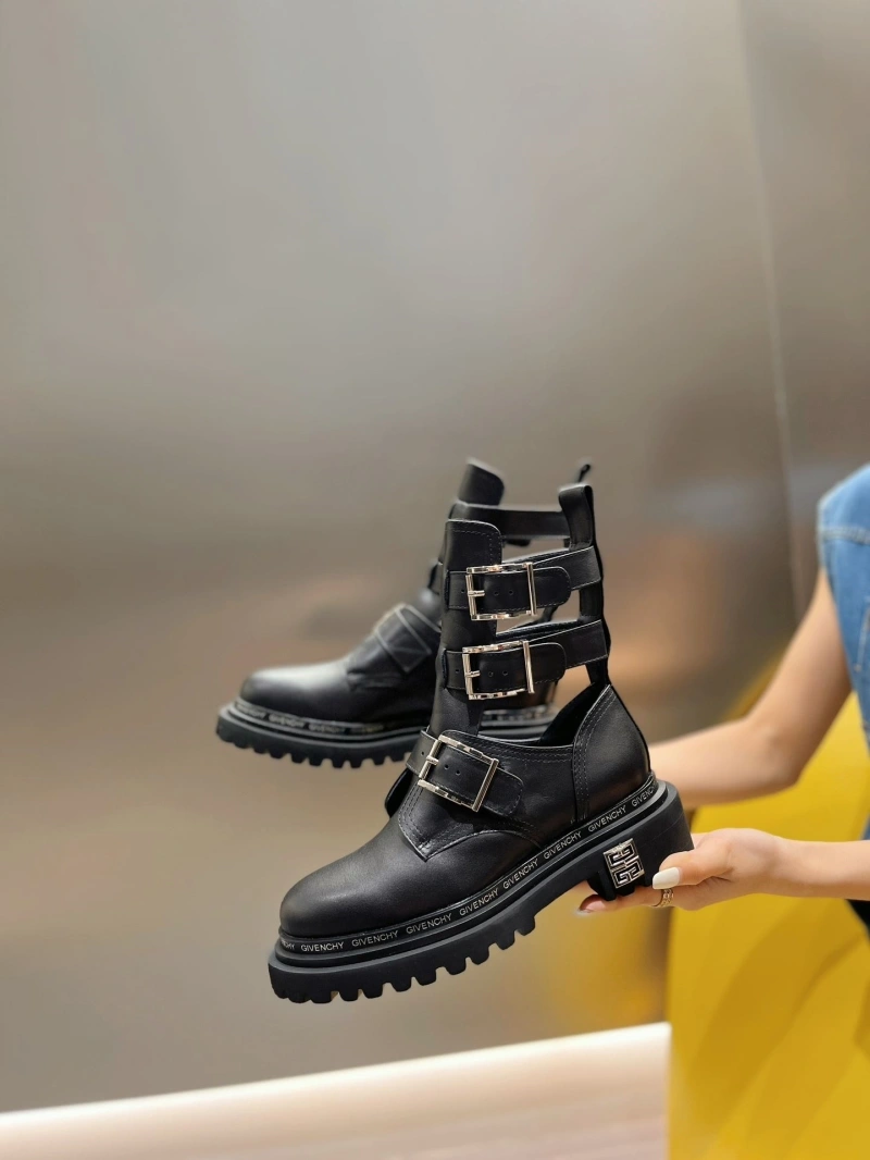Gxvxnchy Boots EyeCatching 153708